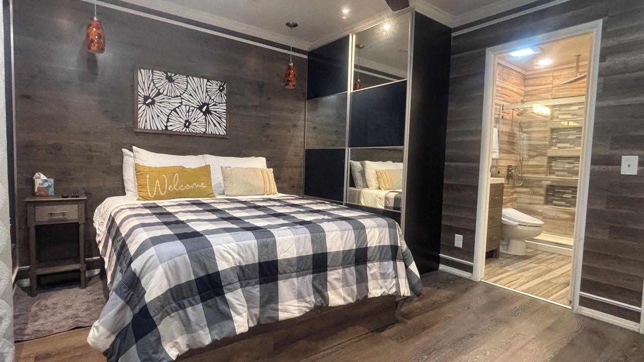 Photo of Bedroom in Riverside
