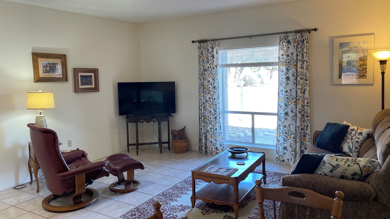 Photo of Livingroom in Desert Hills Estates