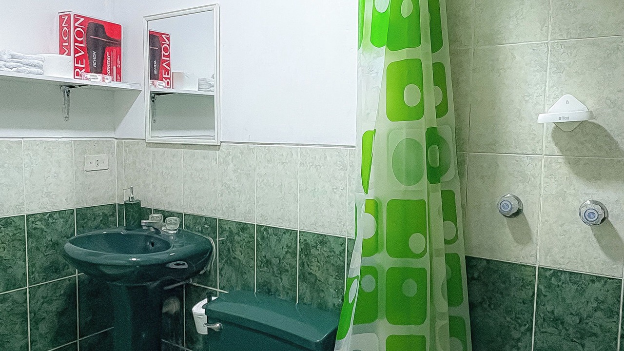 Photo of Bathroom in Urbanizacion California