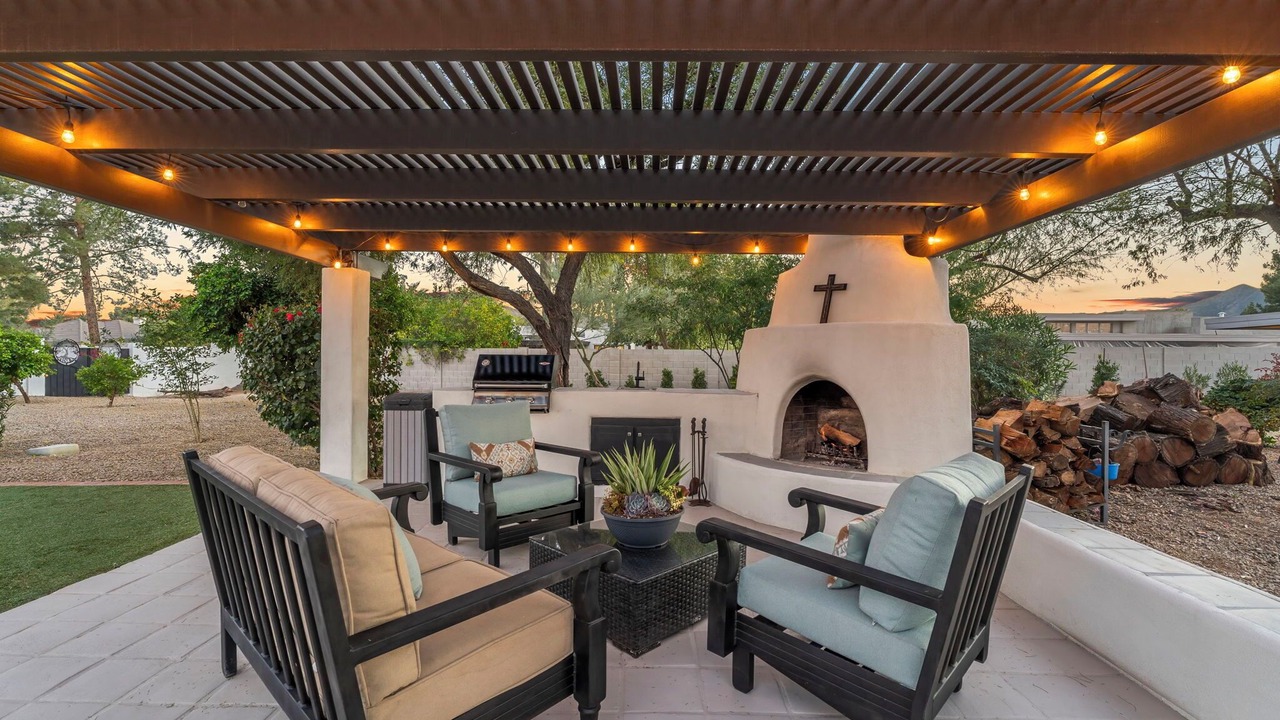 Photo of Patio Balcony in Paradise Country Estates