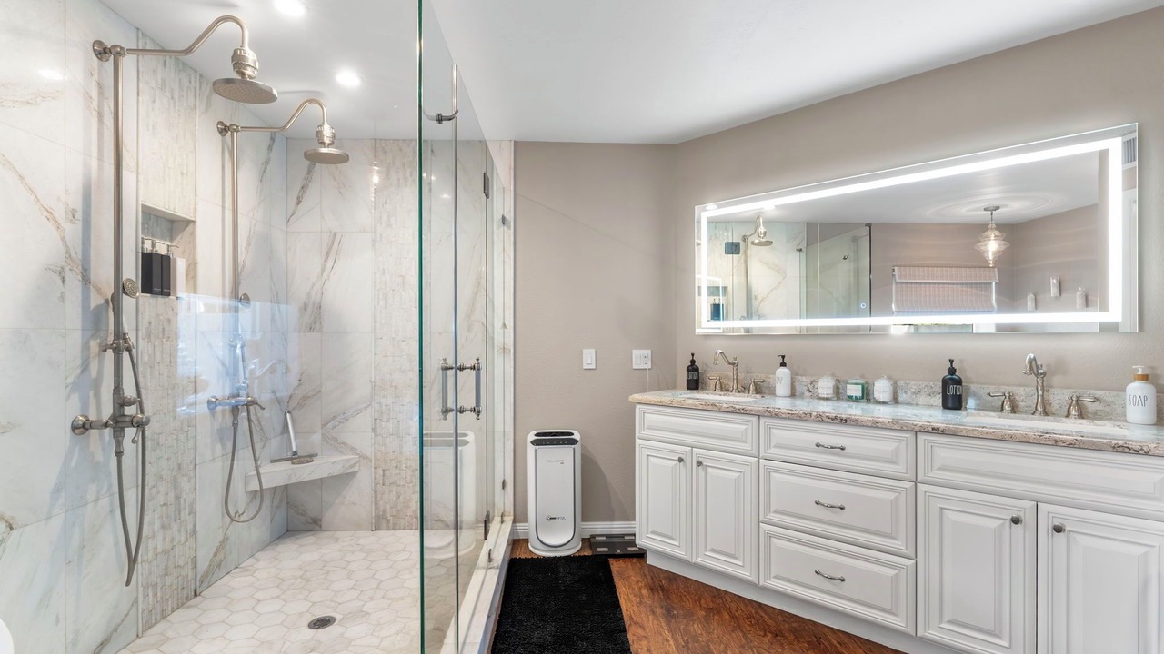 Photo of Bathroom in Paradise Country Estates