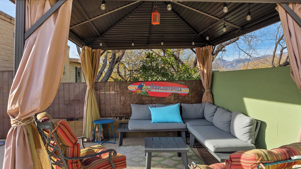 Photo of Patio Balcony in Bel Air Ranch Estates