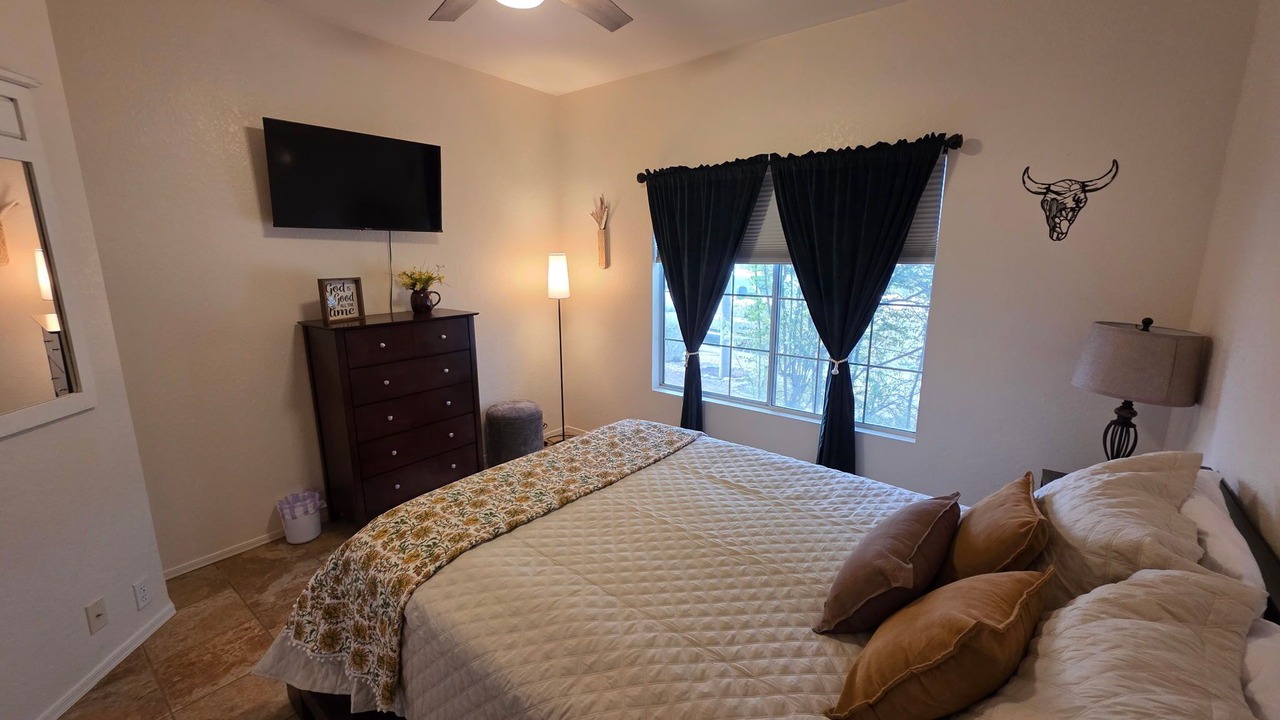 Photo of Bedroom in Tortolita