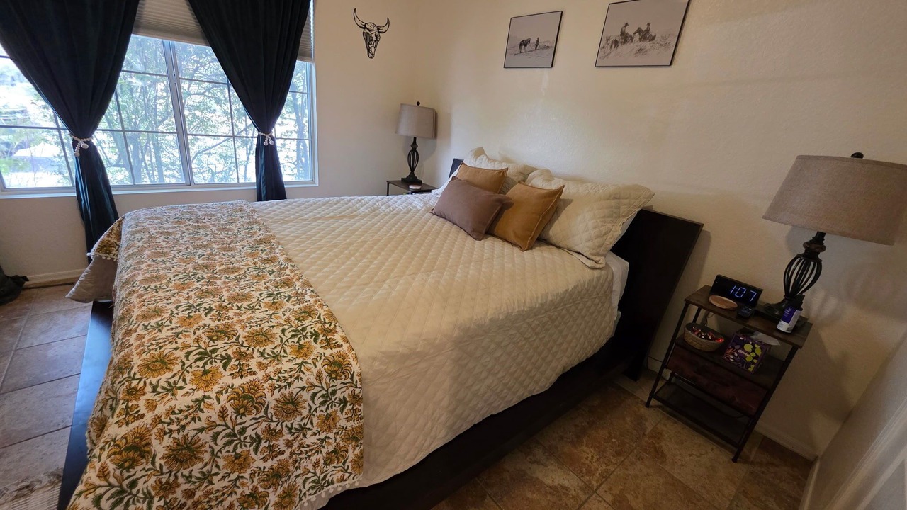 Photo of Bedroom in Tortolita