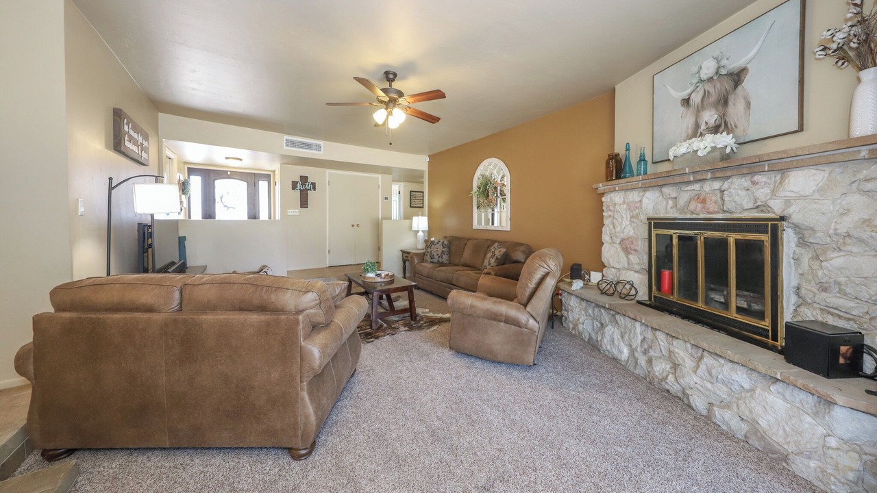 Photo of Livingroom in Tucson