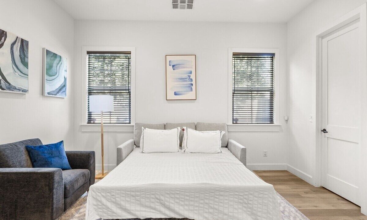 Photo of Bedroom in Camelback East