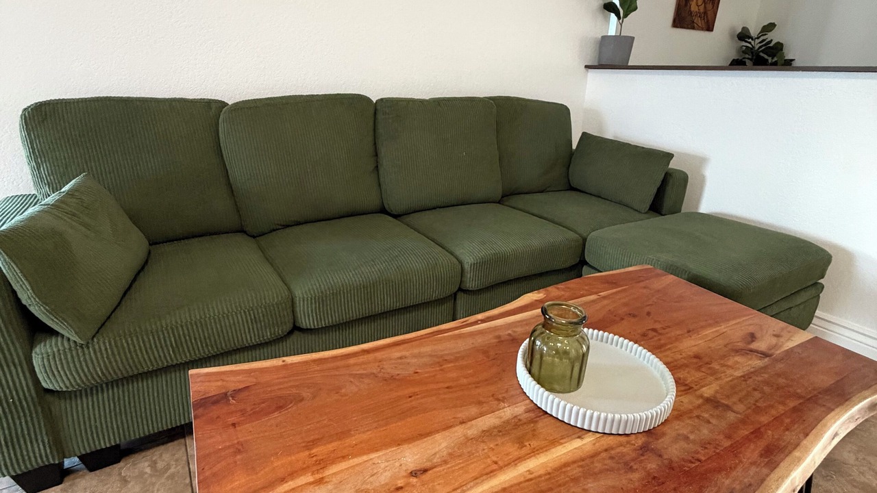 Photo of Livingroom in Woodridge