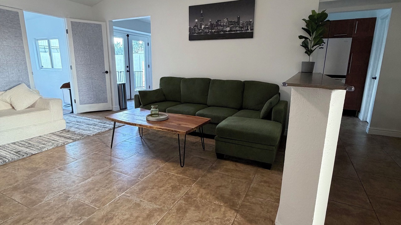 Photo of Livingroom in Woodridge