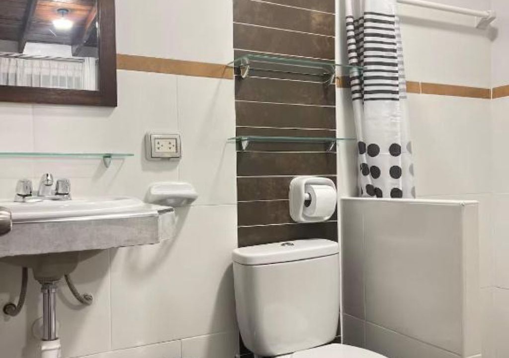 Photo of Bathroom in Ollantaytambo