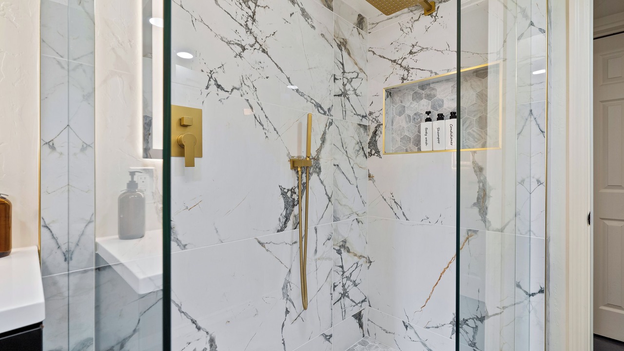 Photo of Bathroom in Skyline Bel Air Estates