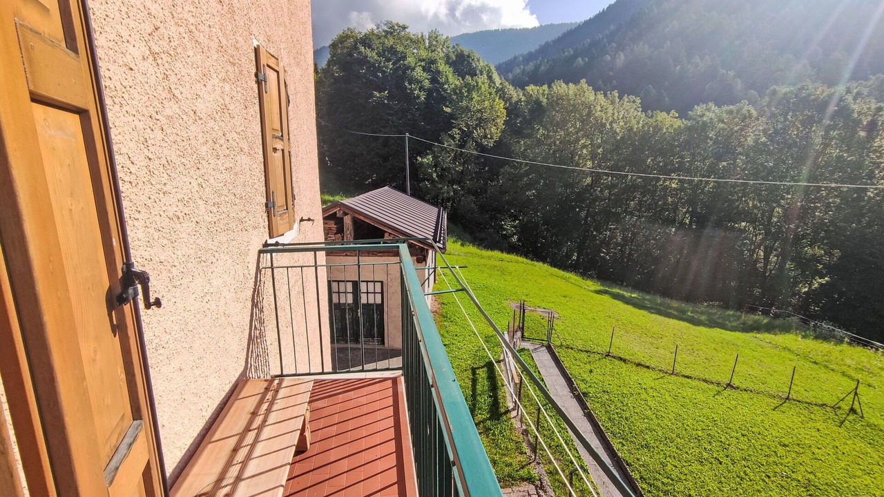 Photo of Patio Balcony in Montagne