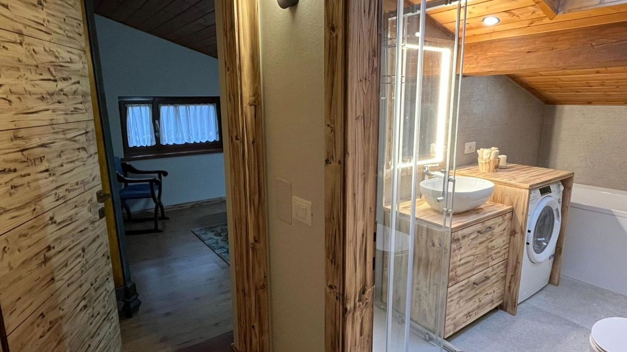 Photo of Bedroom in Carisolo