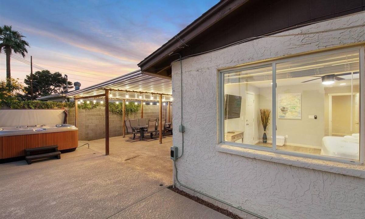 Photo of Patio Balcony in Trail West
