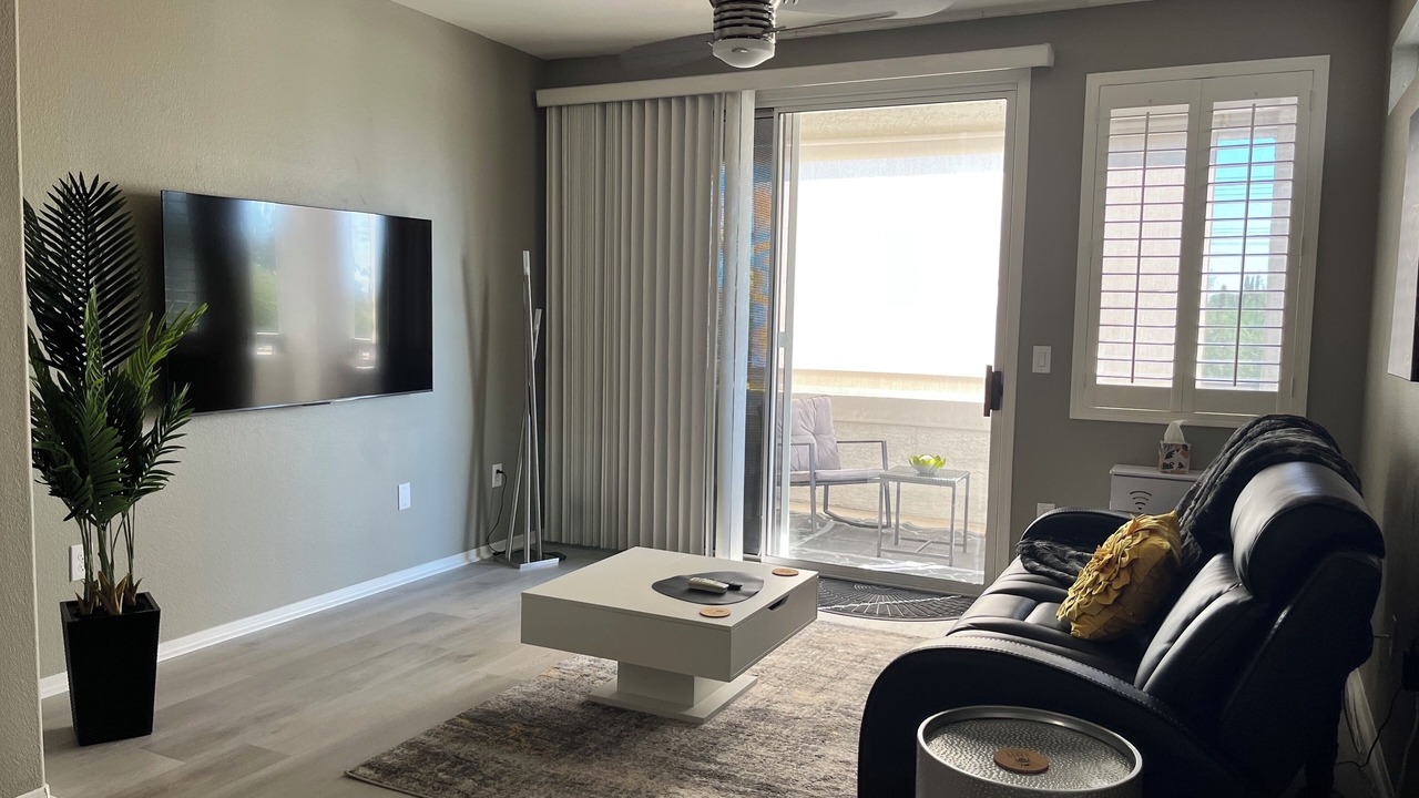 Photo of Bedroom in Central Scottsdale