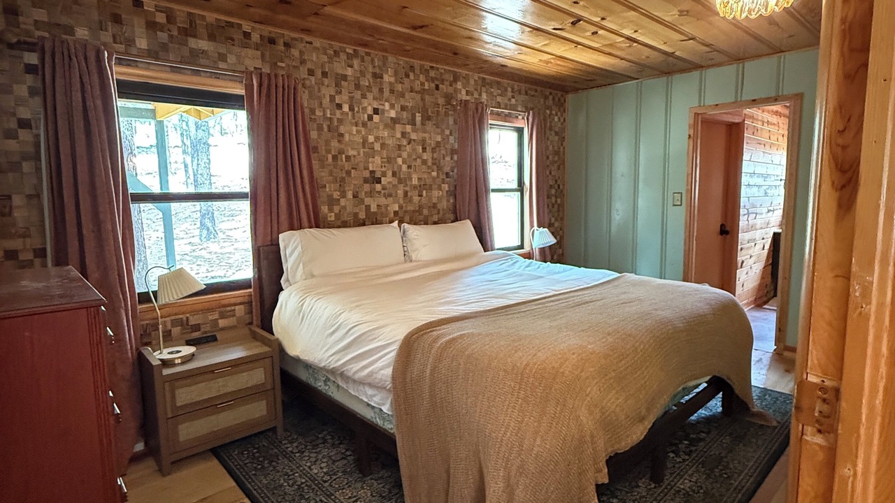 Photo of Bedroom in Greer