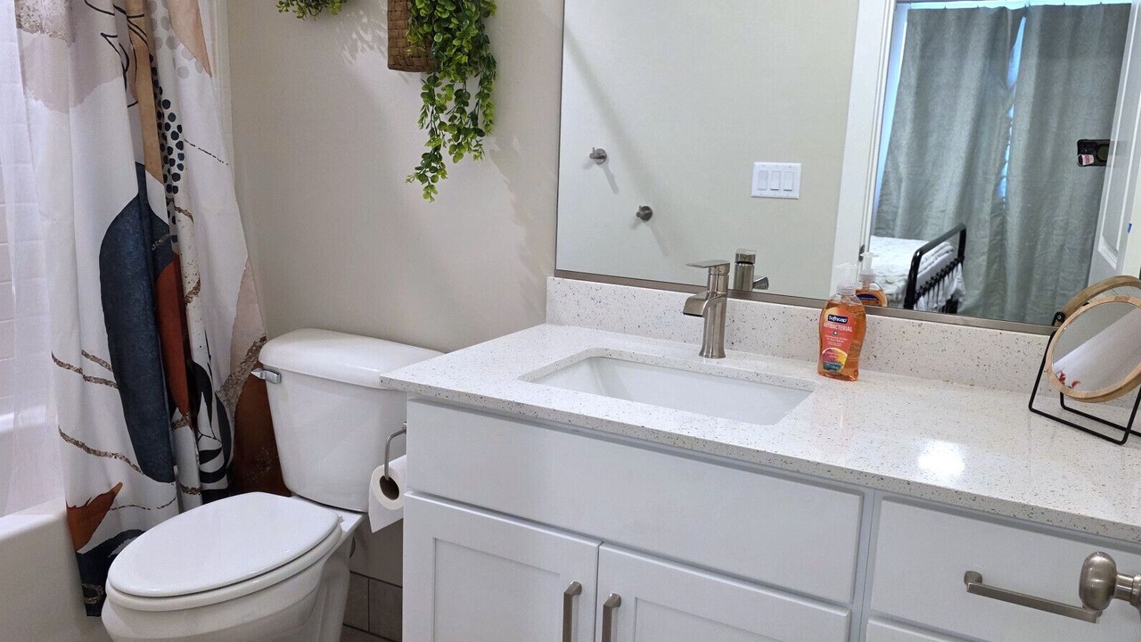 Photo of Bathroom in Page