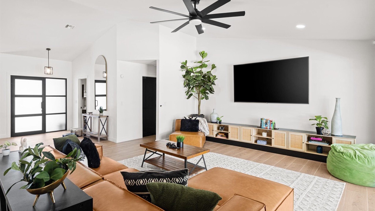 Photo of Livingroom in La Paz At Desert Springs