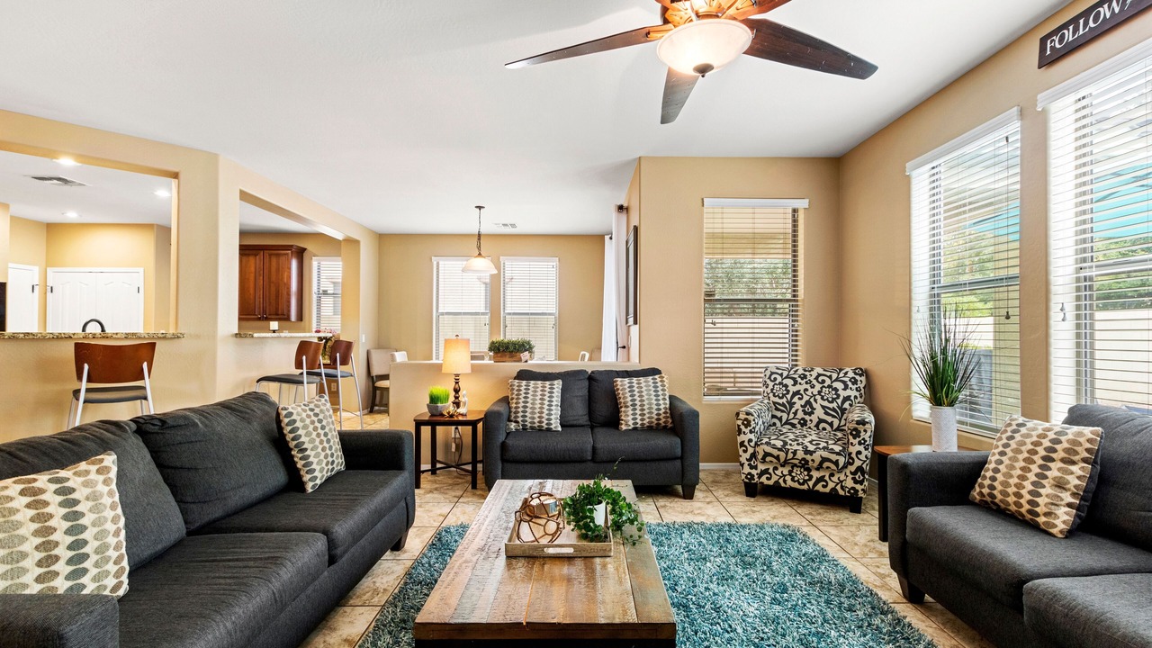 Photo of Livingroom in Gilbert
