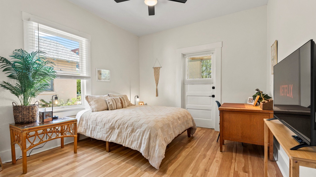 Photo of Bedroom in West University