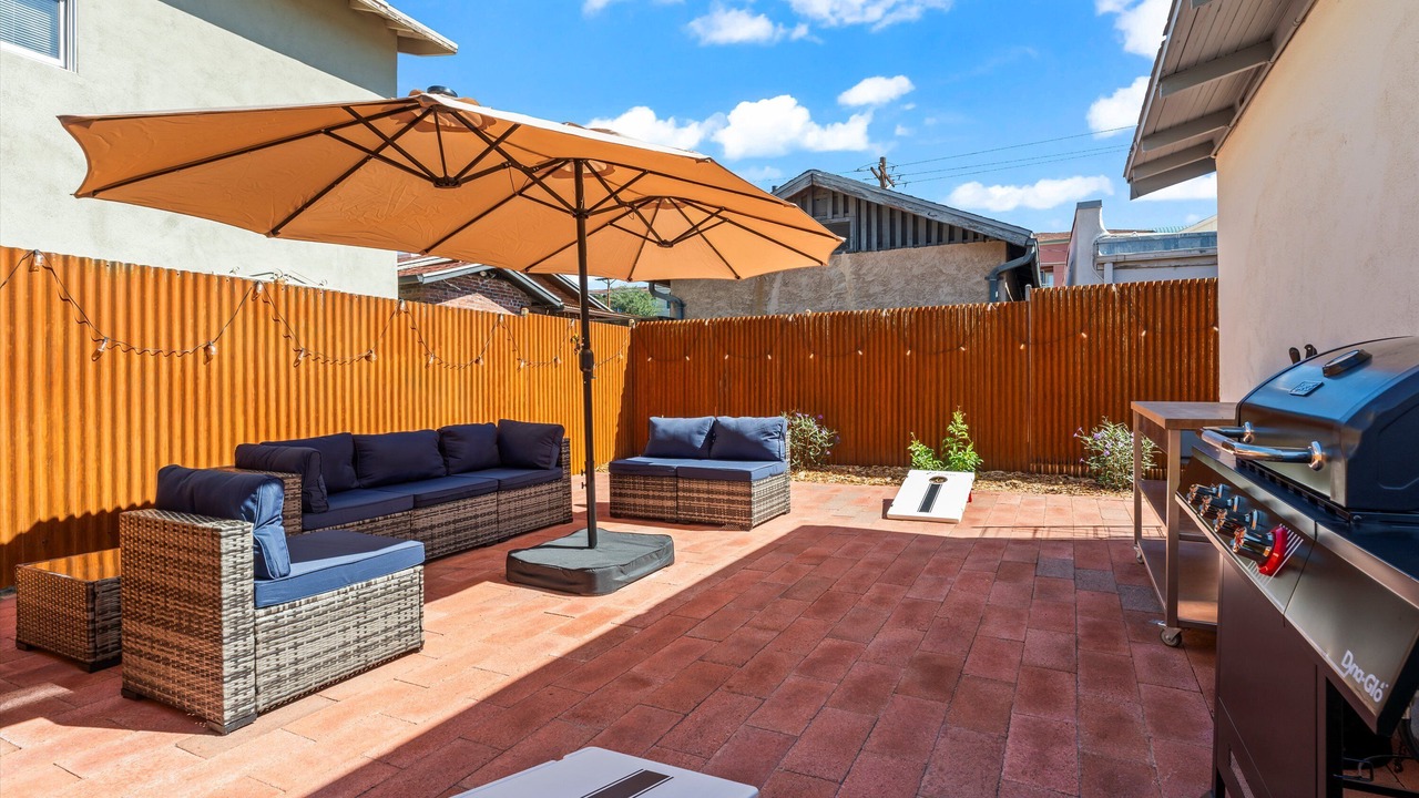Photo of Patio Balcony in West University