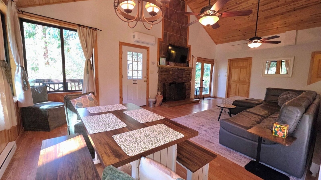 Photo of Livingroom in Kohls Ranch