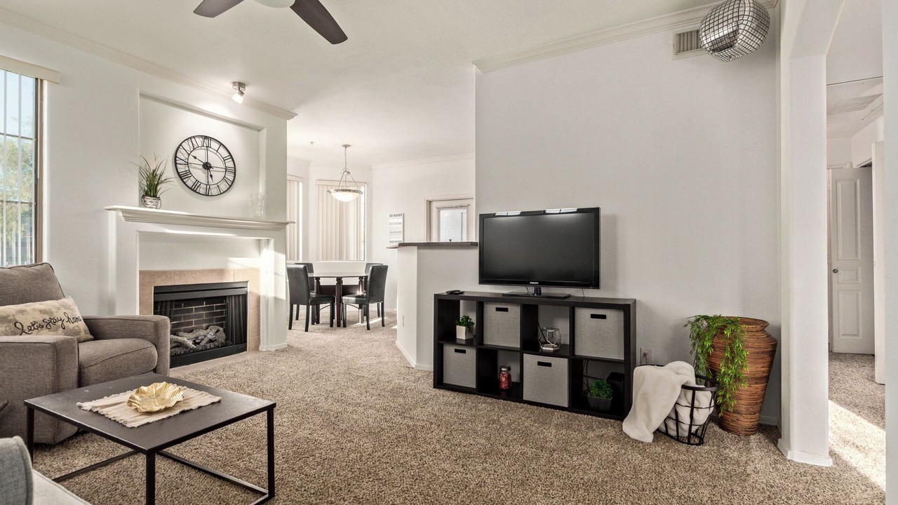 Photo of Livingroom in Gilbert