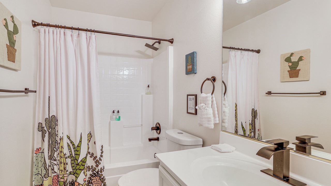 Photo of Bathroom in Parkwood Ranch