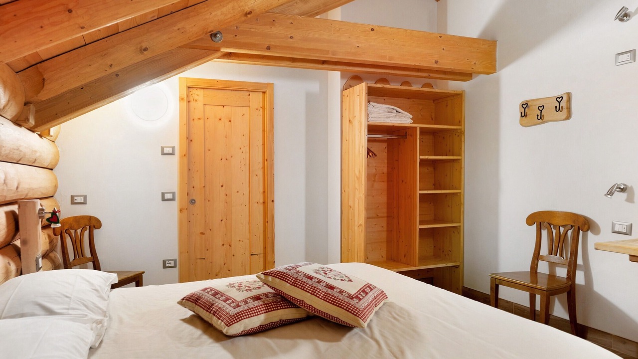 Photo of Bedroom in Cogolo