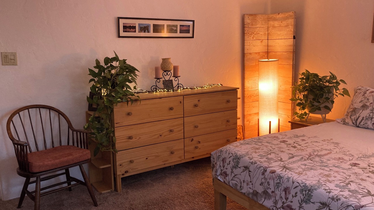 Photo of Bedroom in Rosemont West