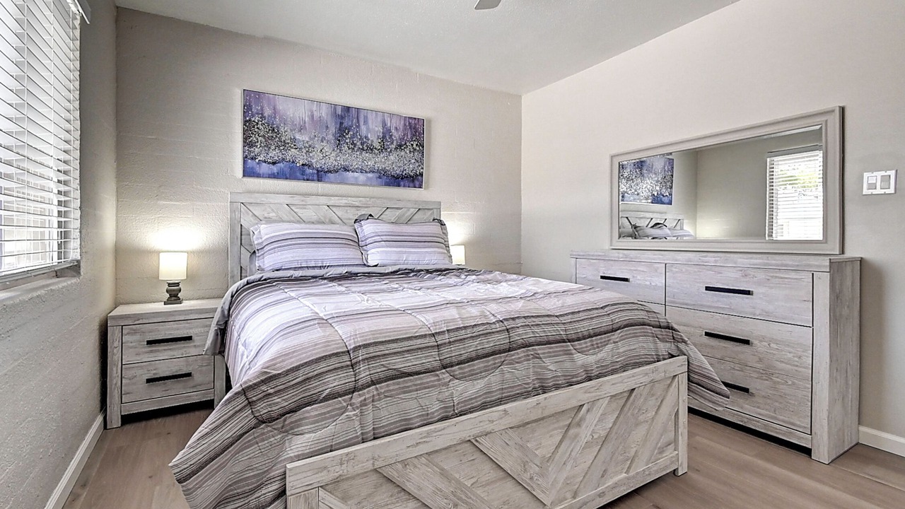Photo of Bedroom in Fashion Square