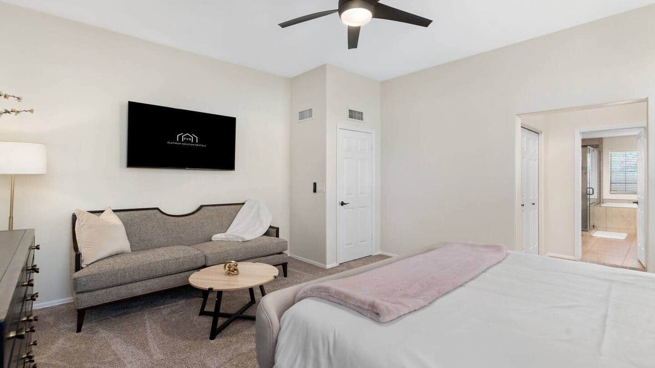 Photo of Bedroom in Glendale