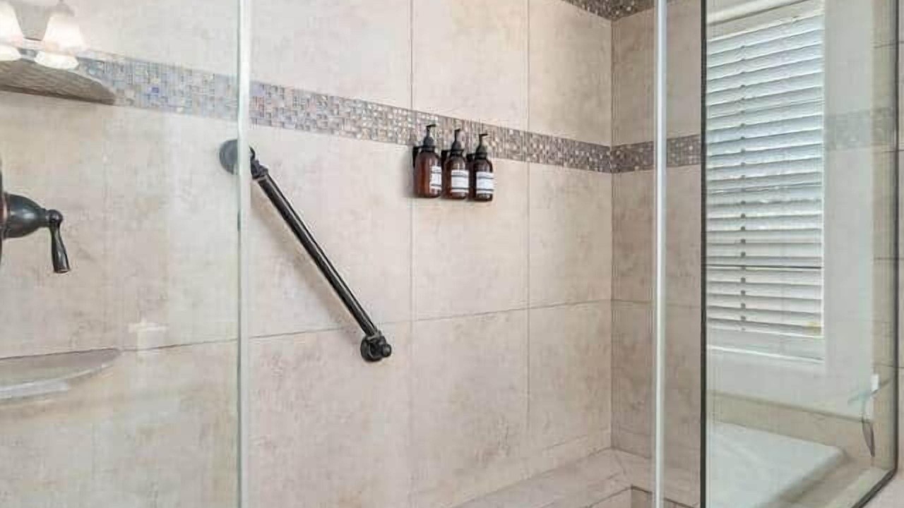 Photo of Bathroom in Glendale