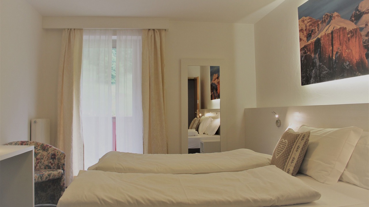 Photo of Bedroom in Alba