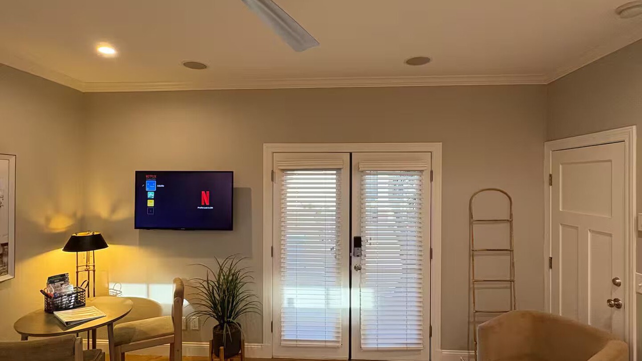 Photo of Livingroom in Willo