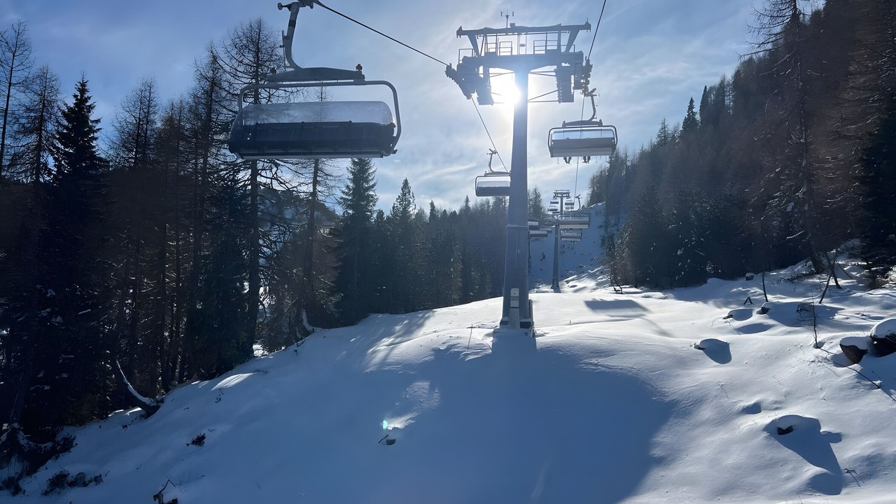 Photo of Others in Almazzago