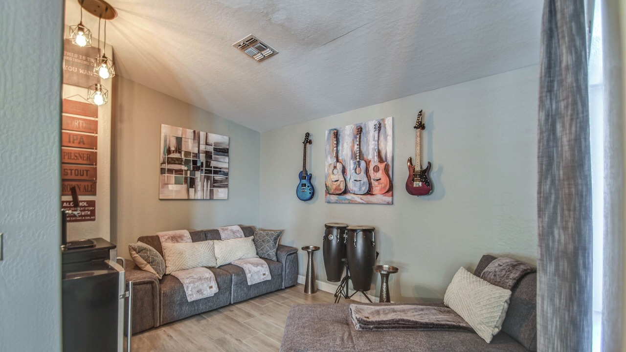 Photo of Livingroom in Gilbert