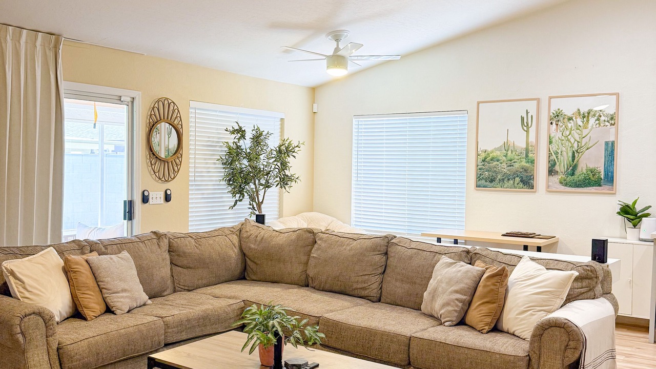 Photo of Livingroom in Chandler