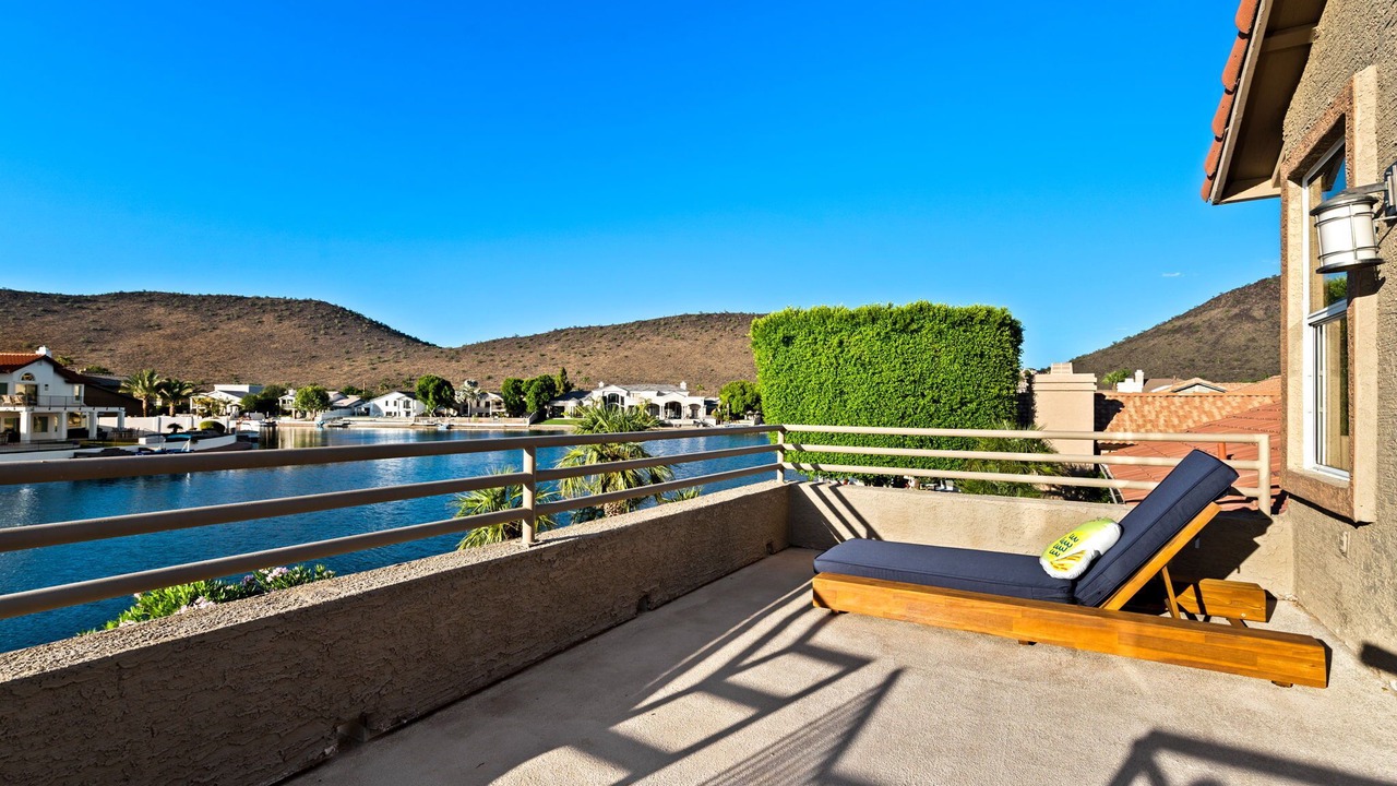Photo of Patio Balcony in Arrowhead Lakes