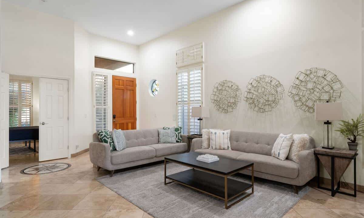 Photo of Livingroom in Arrowhead Ranch