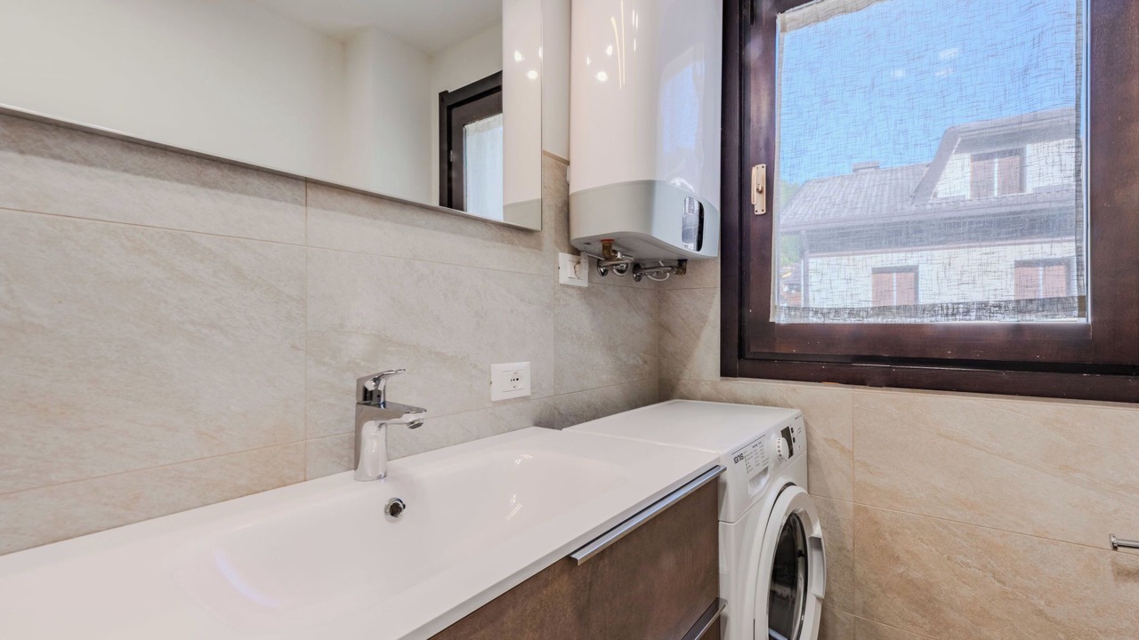 Photo of Bathroom in Carisolo