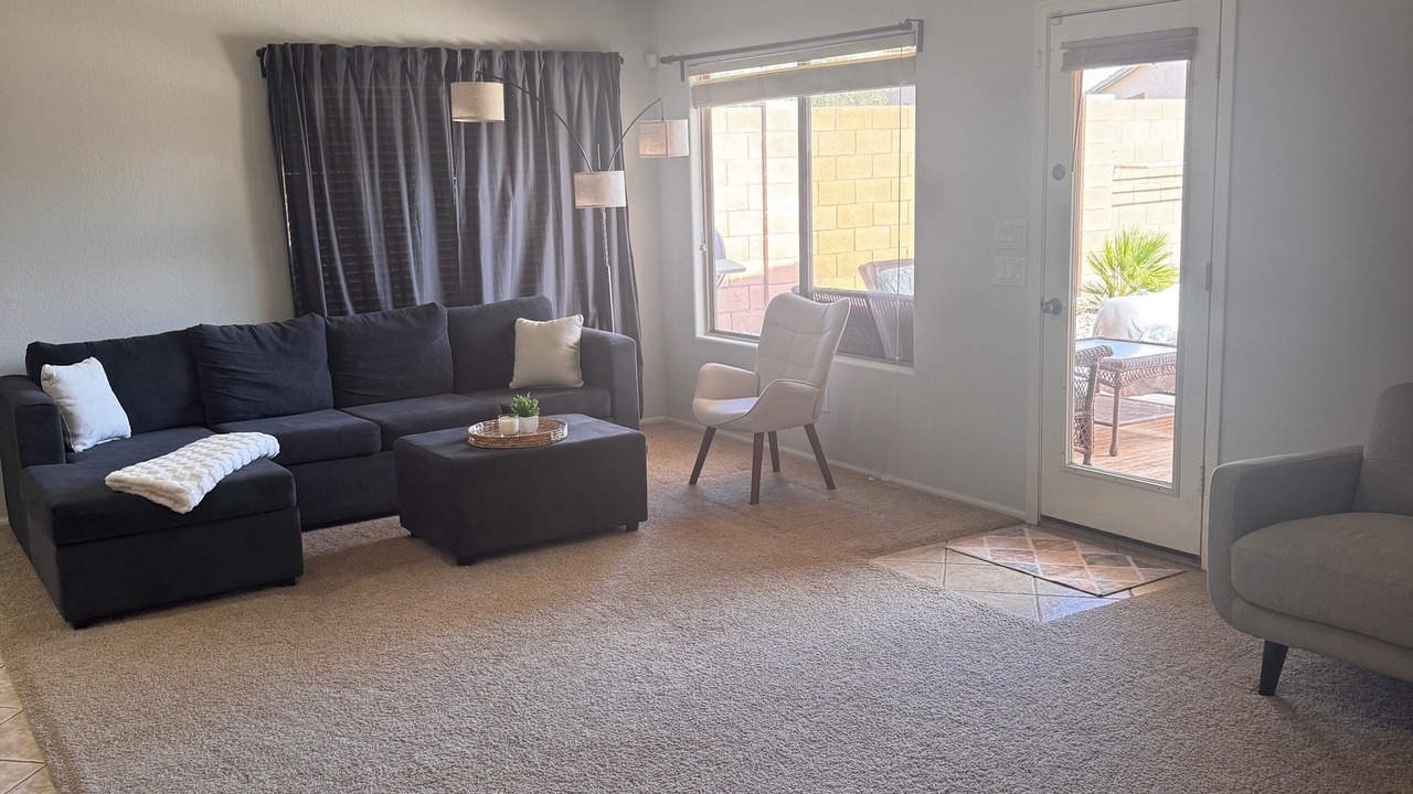 Photo of Livingroom in Maricopa