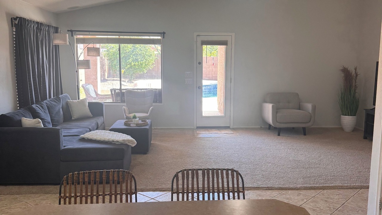 Photo of Livingroom in Maricopa