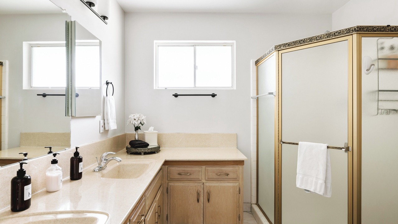 Photo of Bathroom in Arcadia