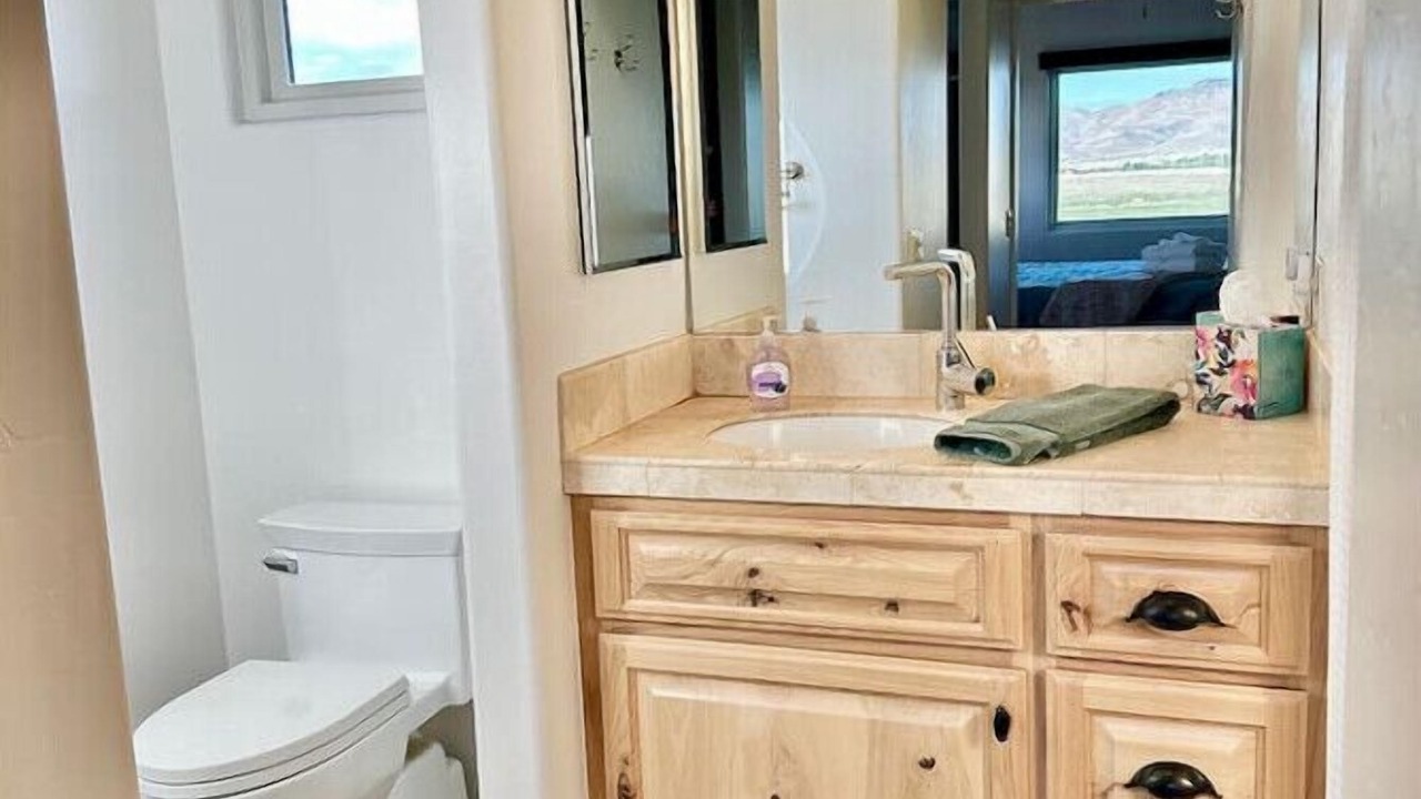 Photo of Bathroom in Elgin