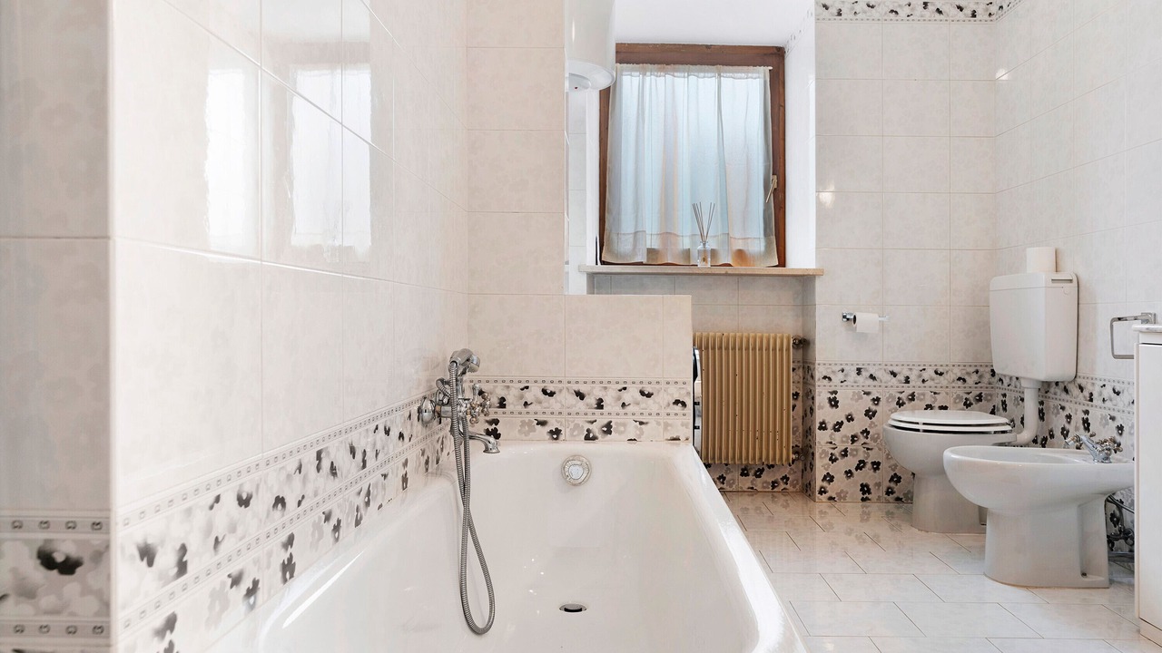 Photo of Bathroom in Romeno