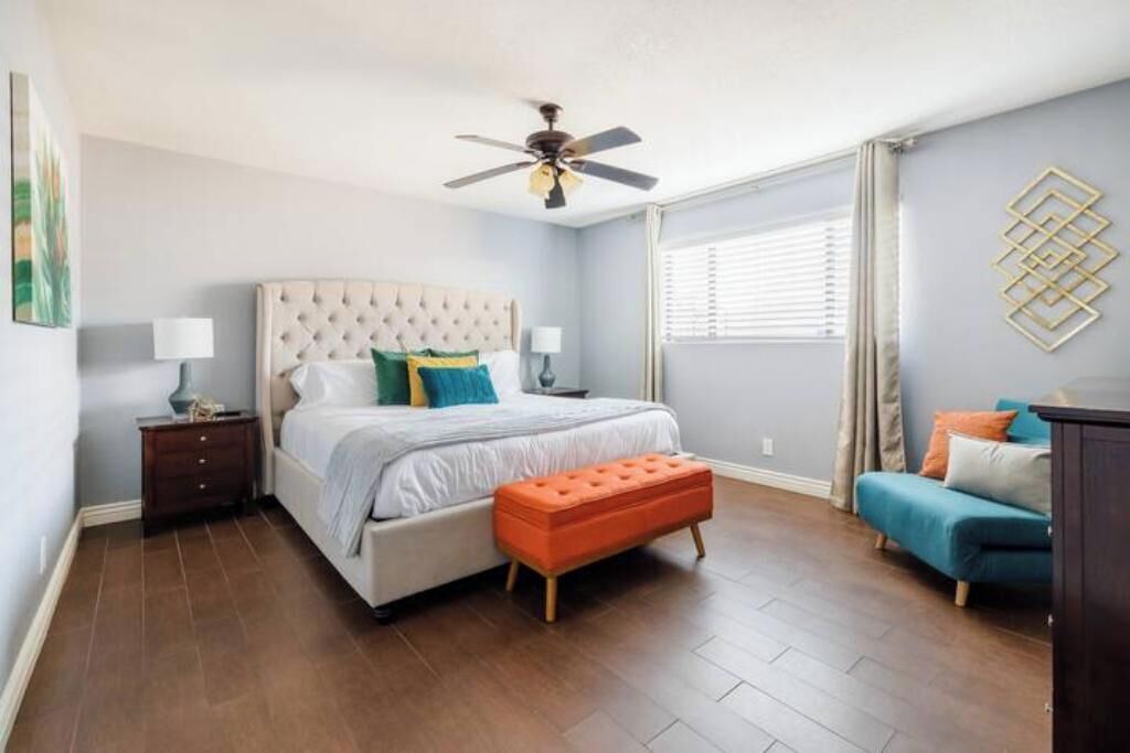 Photo of Bedroom in Papago Parkway