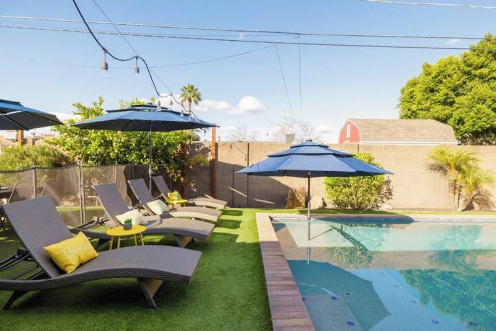 Photo of Outdoor in Papago Parkway