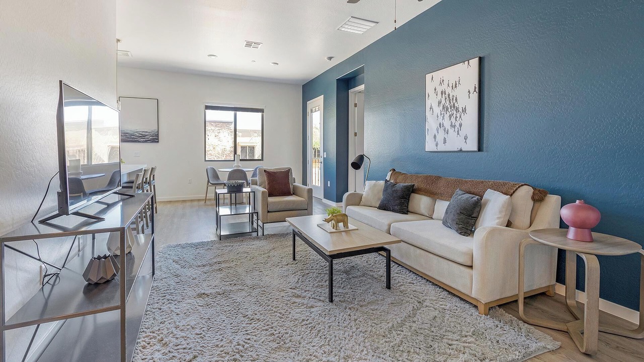 Photo of Livingroom in Oro Valley