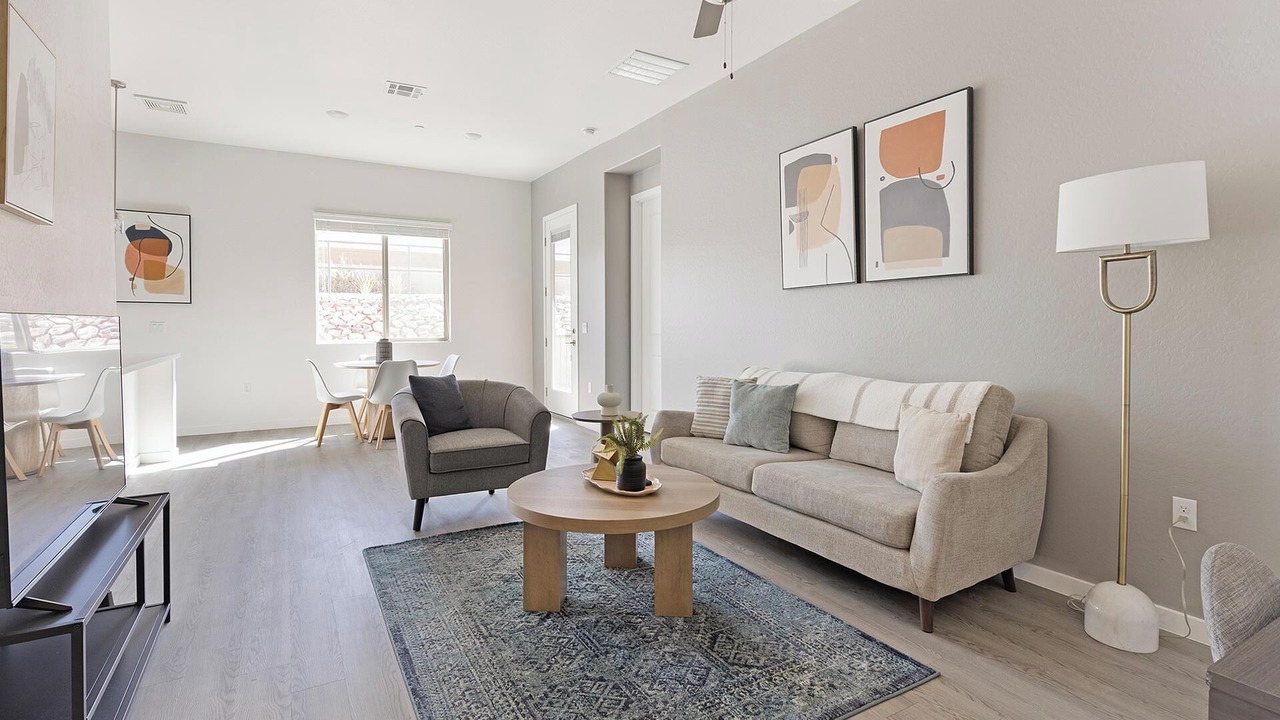 Photo of Livingroom in Oro Valley