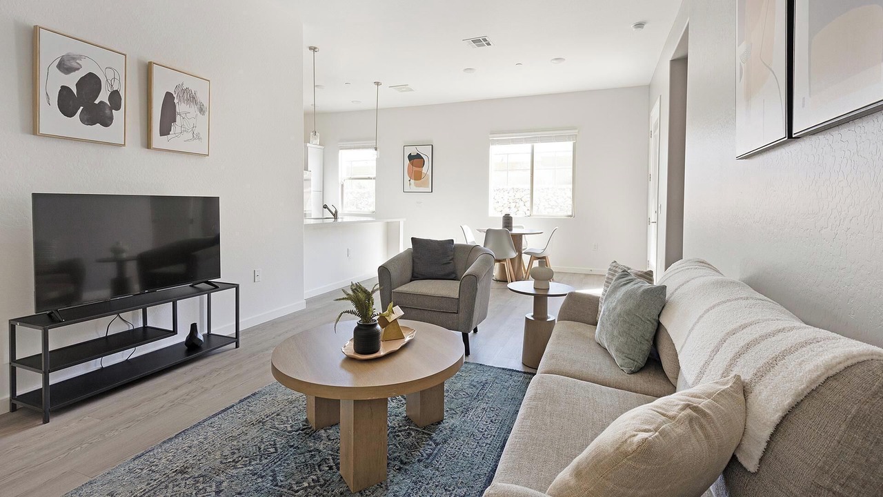 Photo of Livingroom in Oro Valley